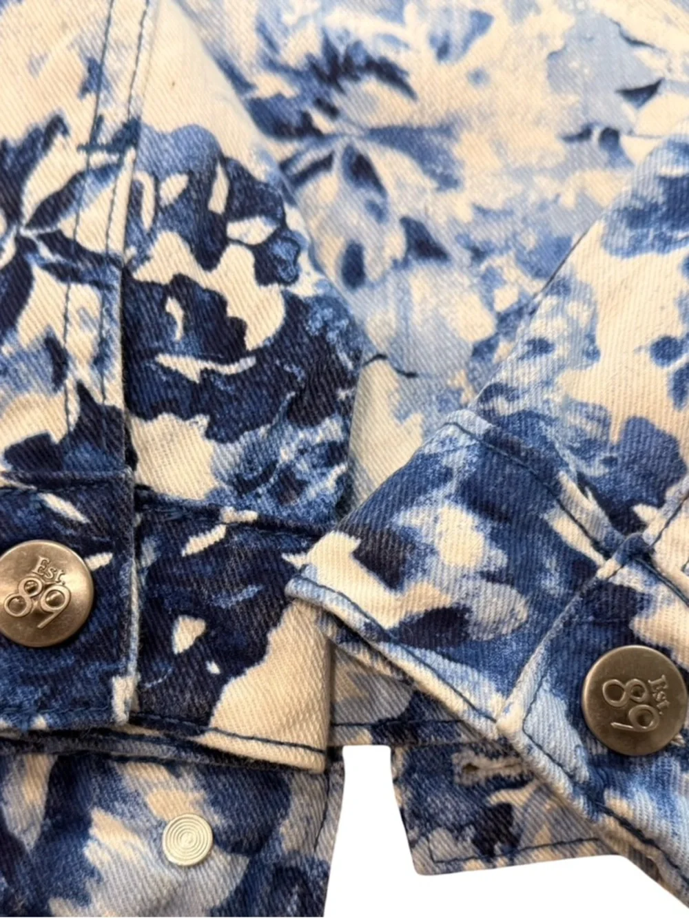 Children’s Place Blue Floral Denim Jacket Girls M 7/8 Cropped Cotton NWOT